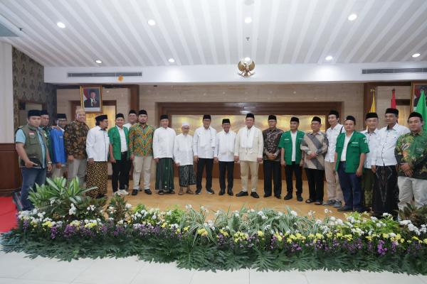 Luncurkan Integrasi Data Pertanahan dan Perpajakan Kota Tangerang, Menteri Nusro...