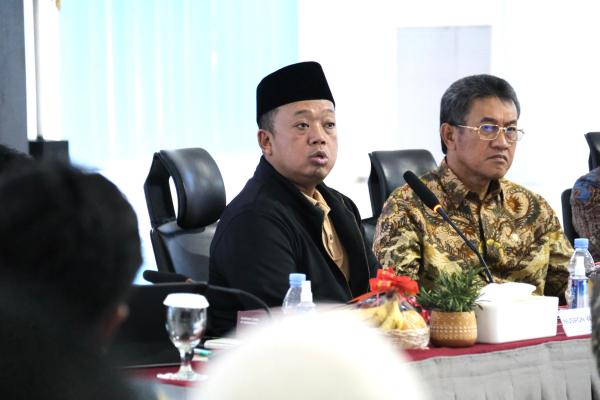 Beririsan dengan Hukum dalam Proses Pengadaan Tanah, Menteri Nusron Ingatkan Jaj...