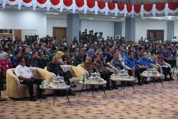 Pesan Menteri Nusron dalam Forum Pembangunan Wilayah di Sulteng: Tata Ruang Haru...