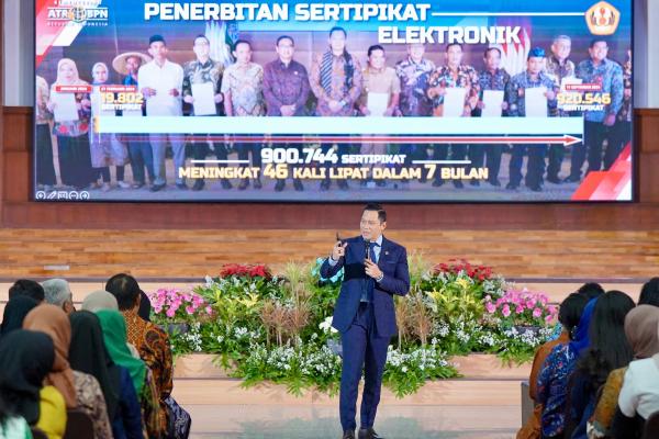 Beri Kuliah Umum di UNPAD, Menteri AHY Ungkap Capaian Sertipikat Tanah Elektroni...