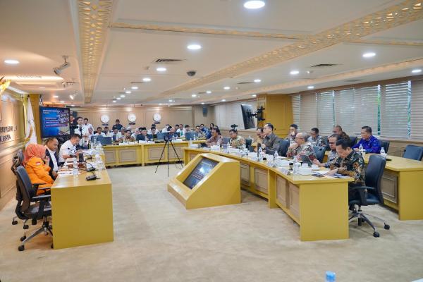 Rapat Kerja Bersama Komite I DPD RI, Menteri AHY: Keadilan untuk Semua, Kesejaht...