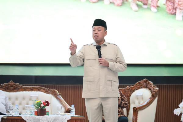 Larang Alih Fungsi Sawah LP2B, Menteri ATR/Kepala BPN Tegaskan kepada Kepala Dae...
