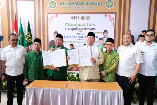 Menteri Nusron dan Ketua DPP PUI Teken MoU, Dorong Pemanfaatan Tanah Wakaf secar...